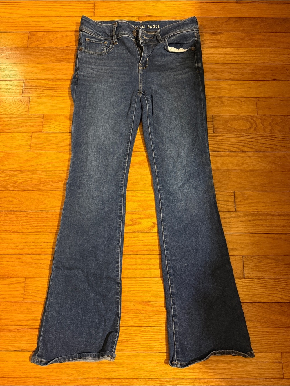 AE Kick Boot Jeans